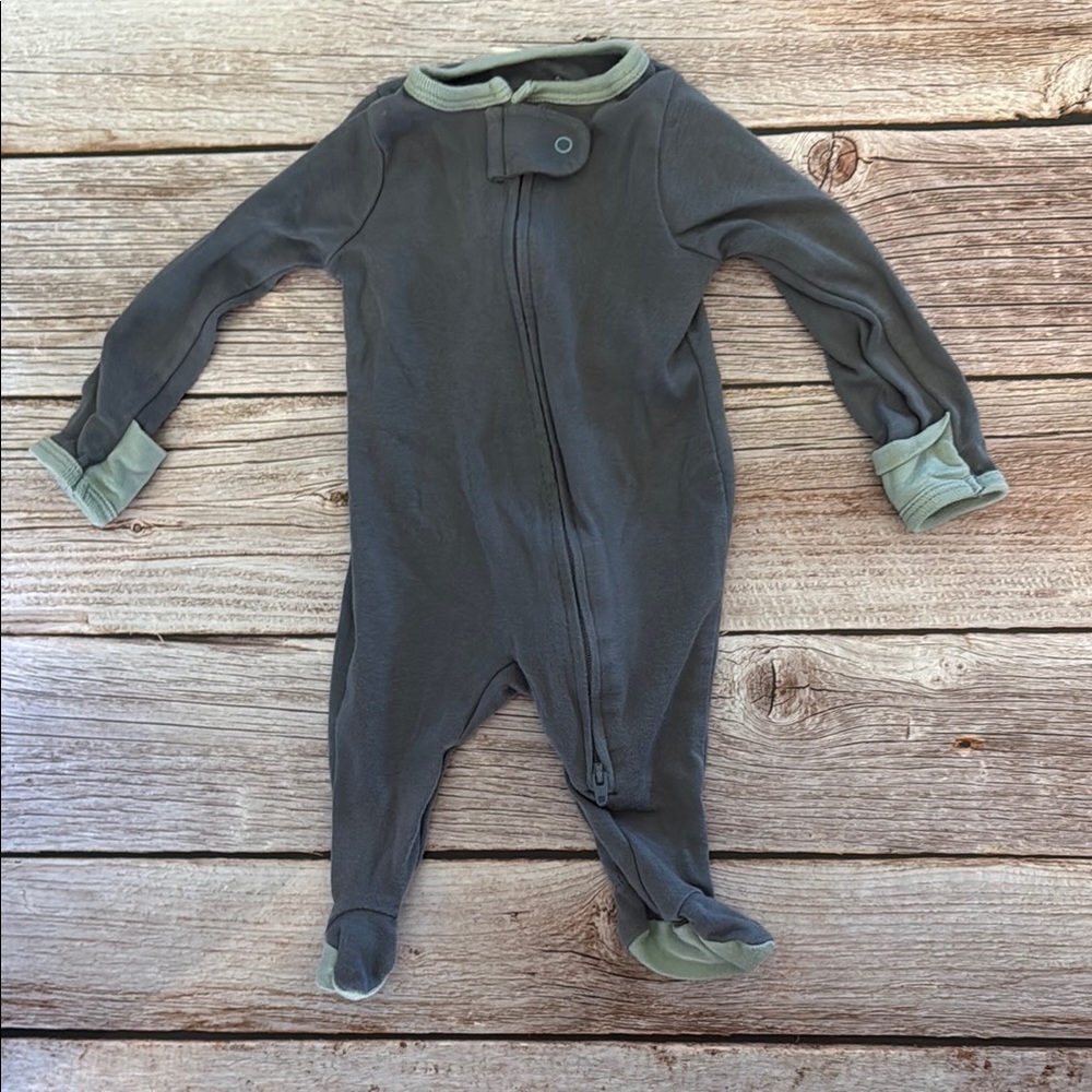 Cloud Island Gray Ribbed One Piece Footies